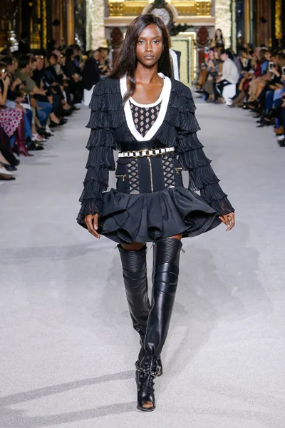 Look 45